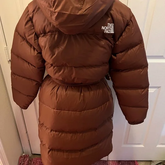 North Face Puffer. Brand New. Never Worn. - Picture 11 of 14